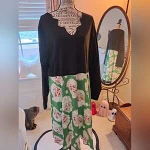 Adorable Holiday Dress NWOT